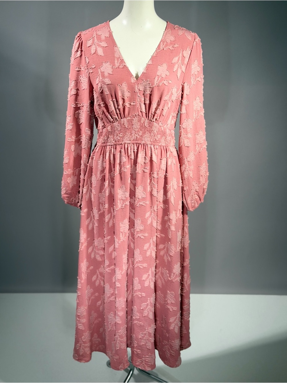 Simplee Apparel Dusty Rose Floral Jacquard V‑Neck Midi Dress (r14)
